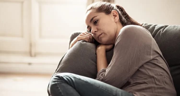 Objawy okresu przedmenopauzalnego: co musisz wiedzieć, aby lepiej zrozumieć zmiany